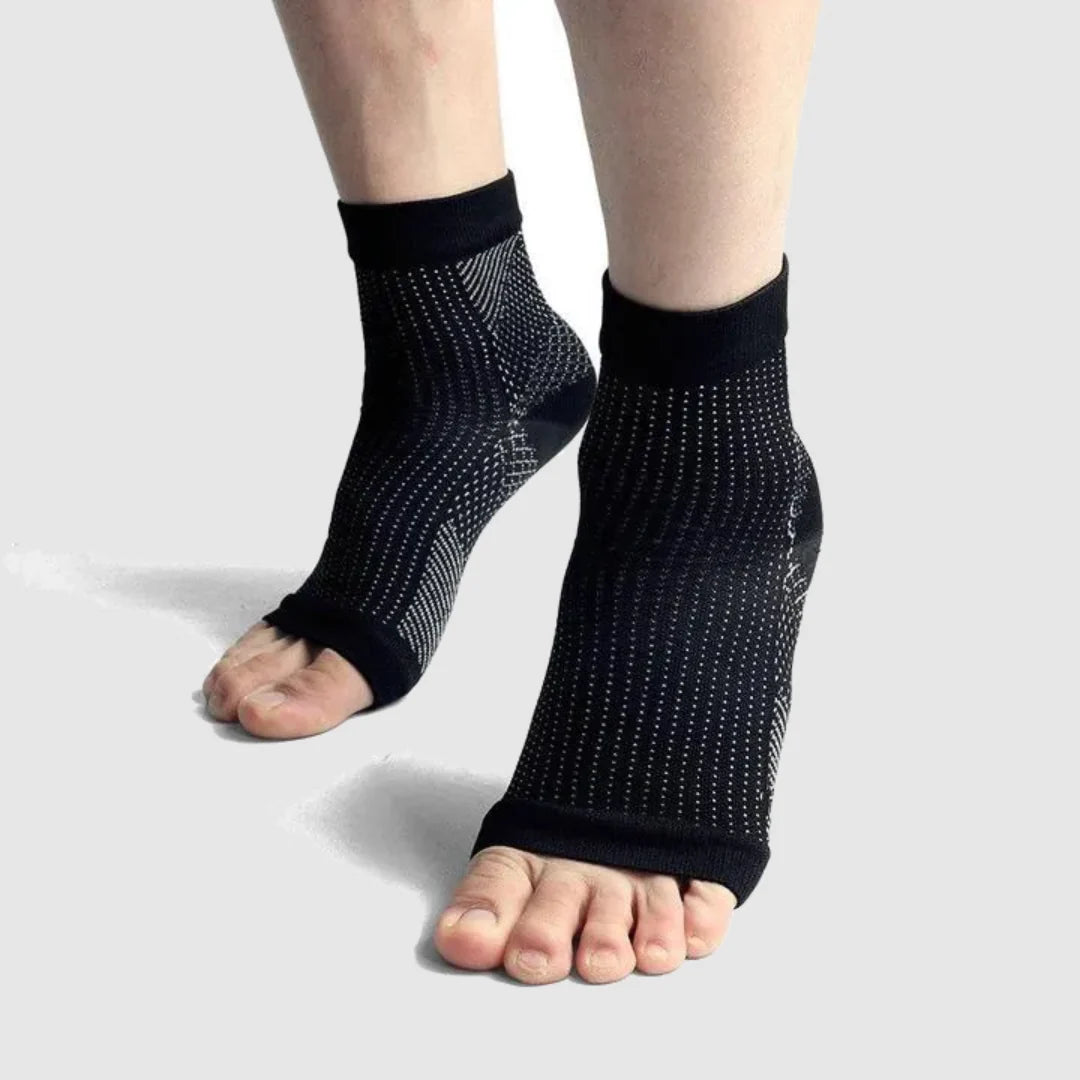 Compression Socks for Neuropathy | Order Neuropathy Socks - Lune